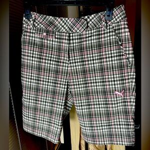 PUMA | Women | Golf Shorts | Size Medium